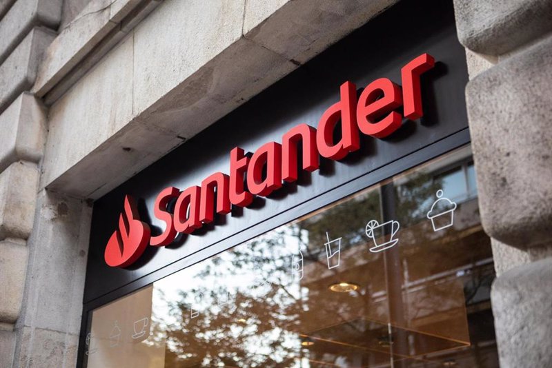 Cuatro cuentas bancarias sin comisiones